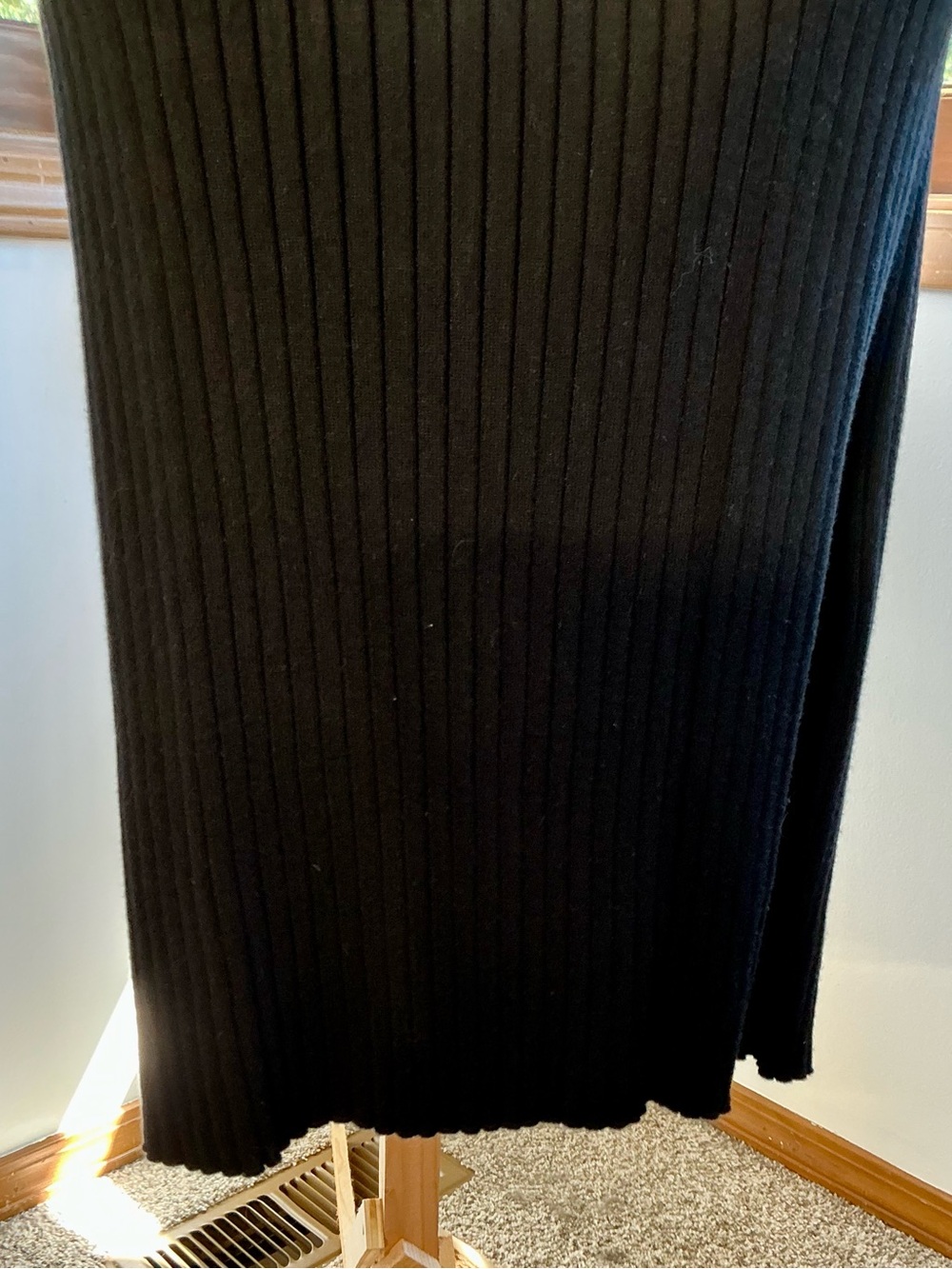Vero Moda Avila Ribbed Pencil Skirt (Size Medium)